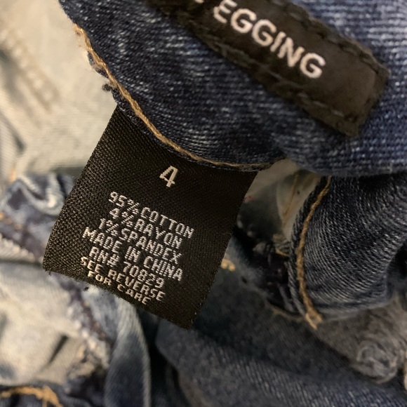 Skinny Ripped Jeans - Picture 3 of 3